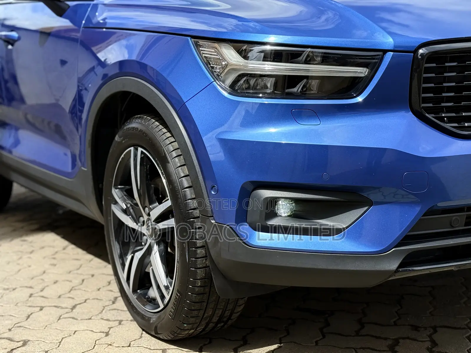 Volvo XC40 2020 Blue