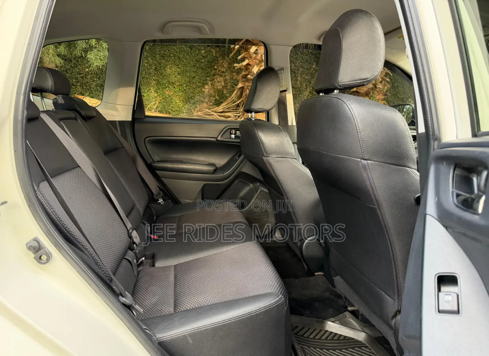 Subaru Forester 2015 Pearl
