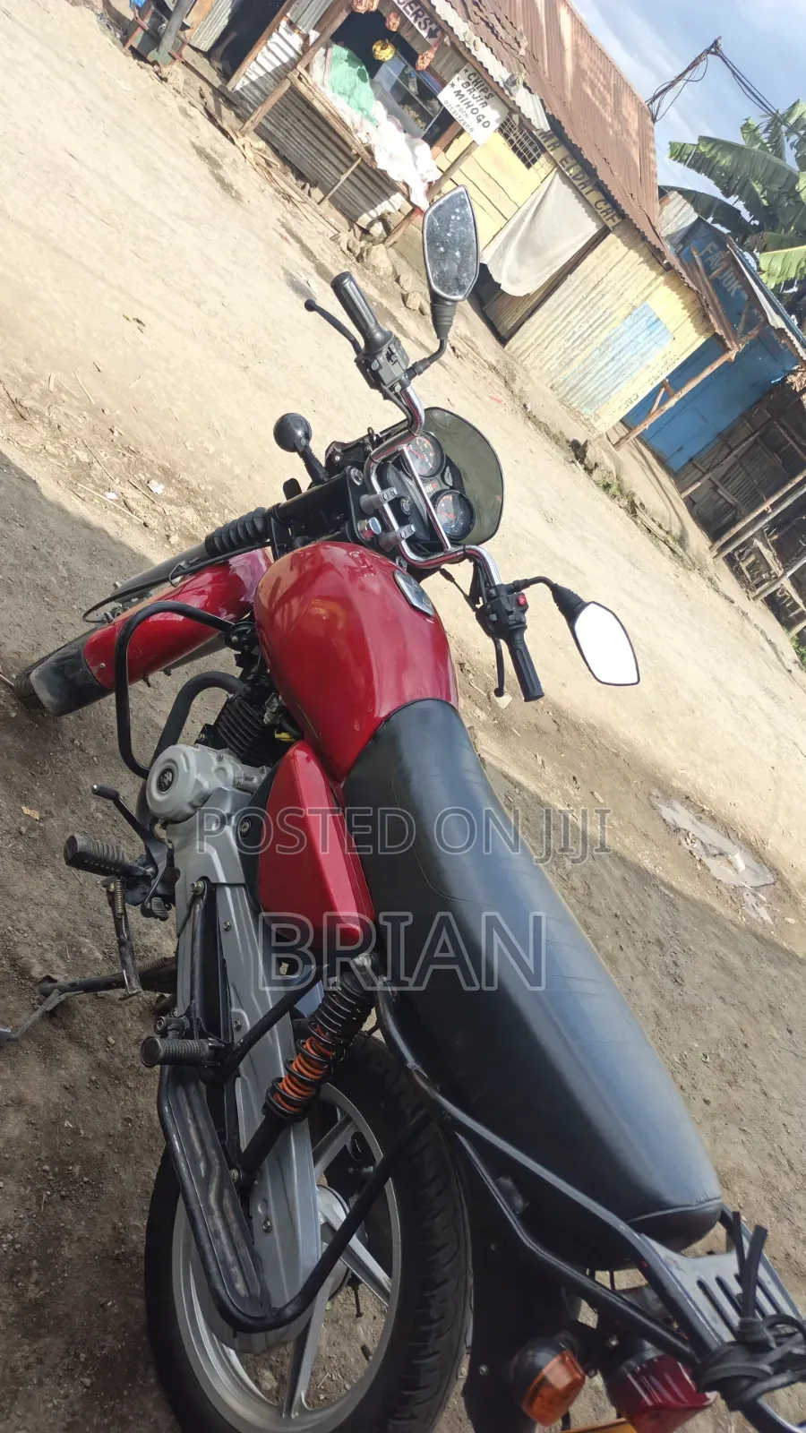 Bajaj Boxer 125 2026 Red