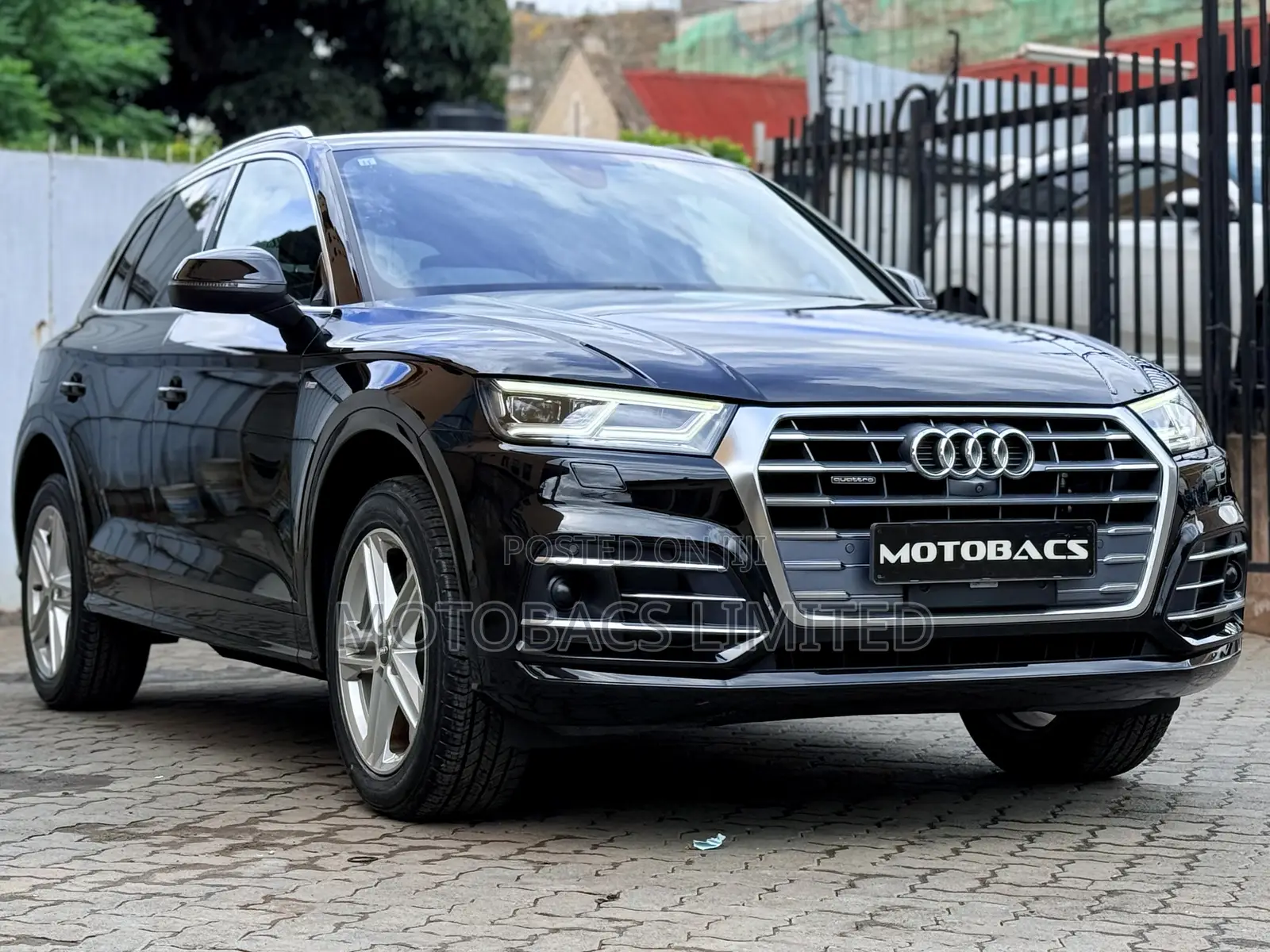 Audi Q5 2.0T Premium AWD quattro 2019 Black