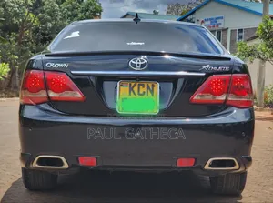 Toyota Crown 2010 Black