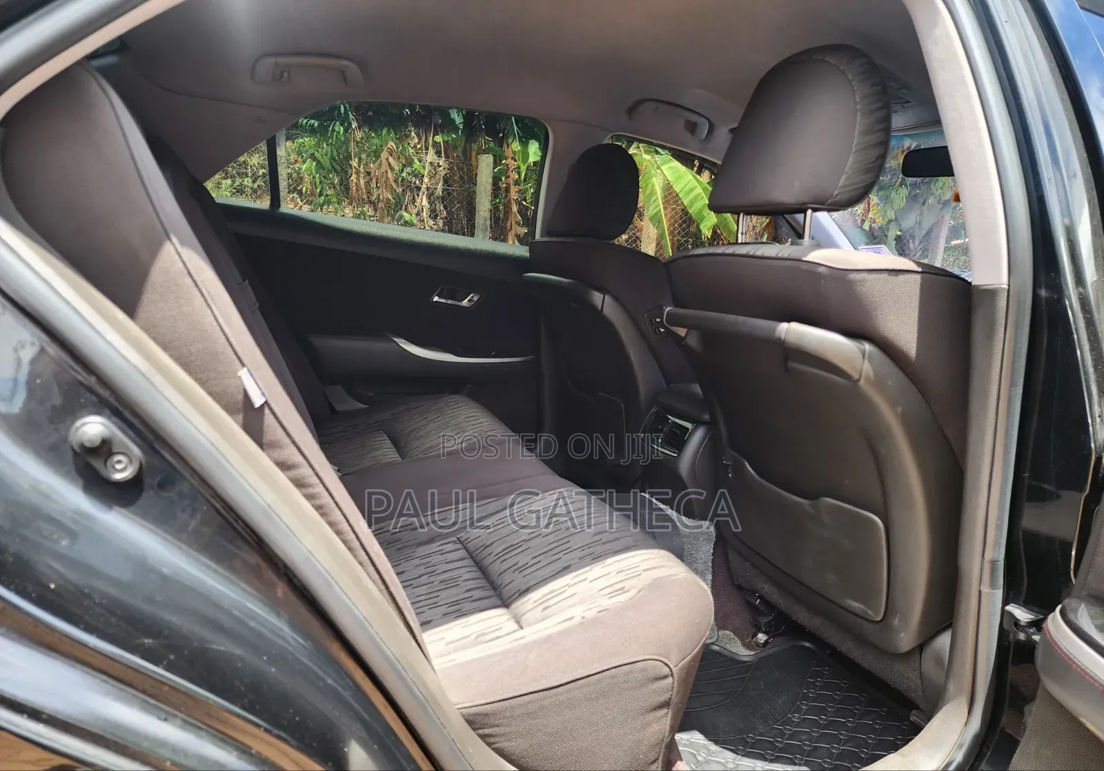 Toyota Crown 2010 Black