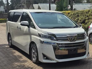 Toyota Vellfire 2018 White