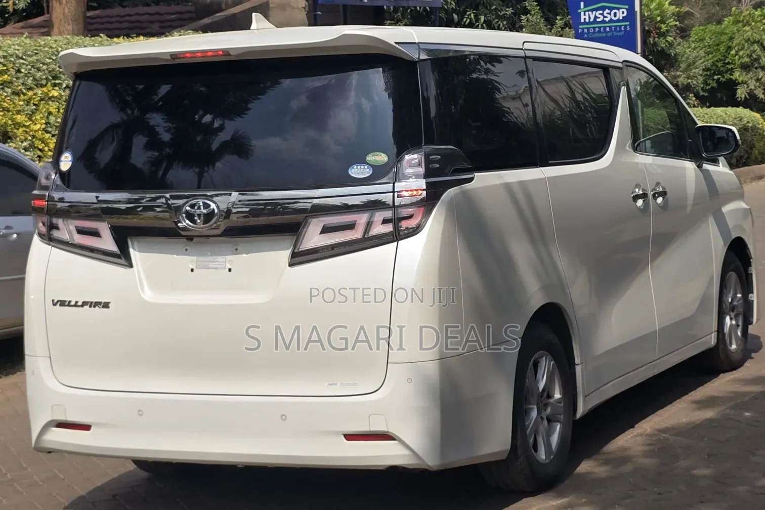 Toyota Vellfire 2018 White