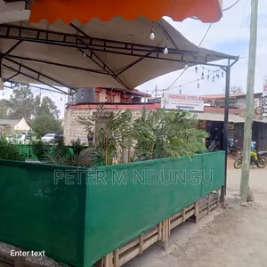 Cafe on Sale, Roysambu