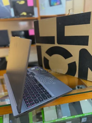 Laptop Lenovo Legion 5 16GB Intel Core i7 SSD 1T