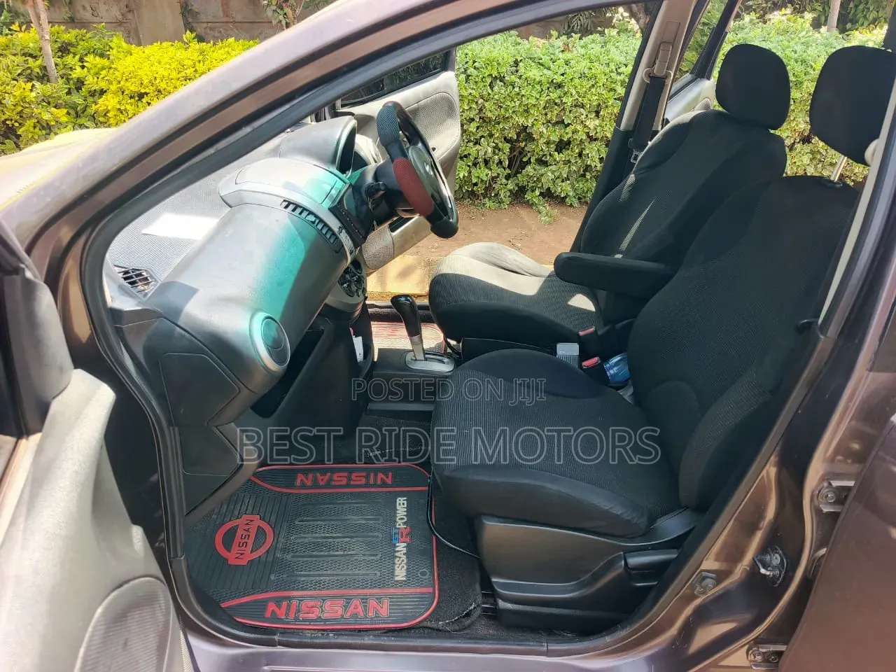 Nissan Note 1.4 2009 Gray
