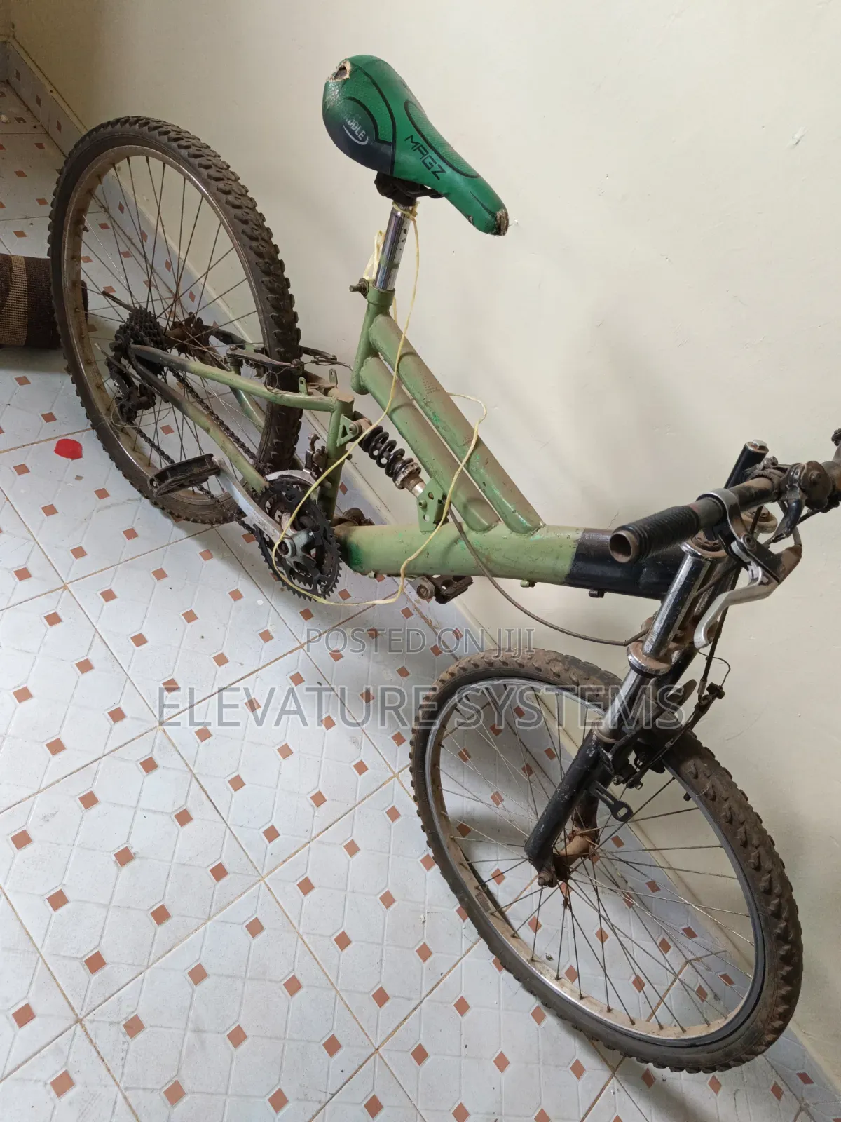 Full Suspension Mountain Bike