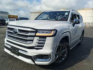 Toyota Land Cruiser 2021 White