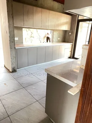 5bdrm Villa in Kiambu CBD for sale