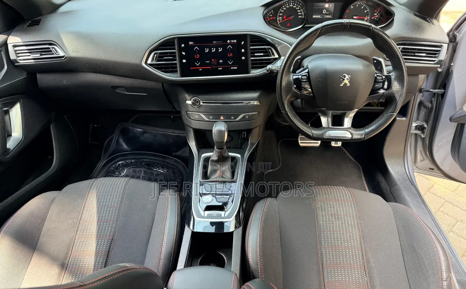 Peugeot 308 2018 Silver