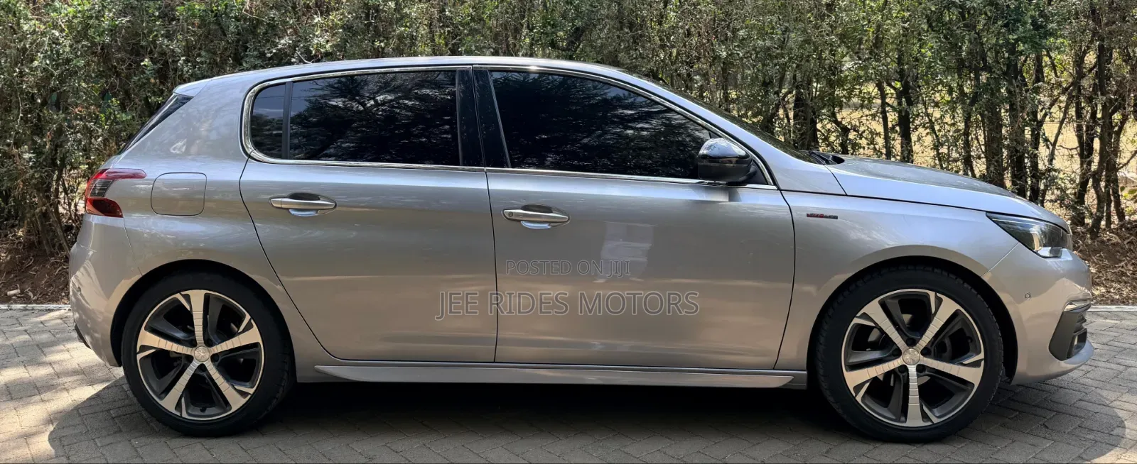 Peugeot 308 2018 Silver