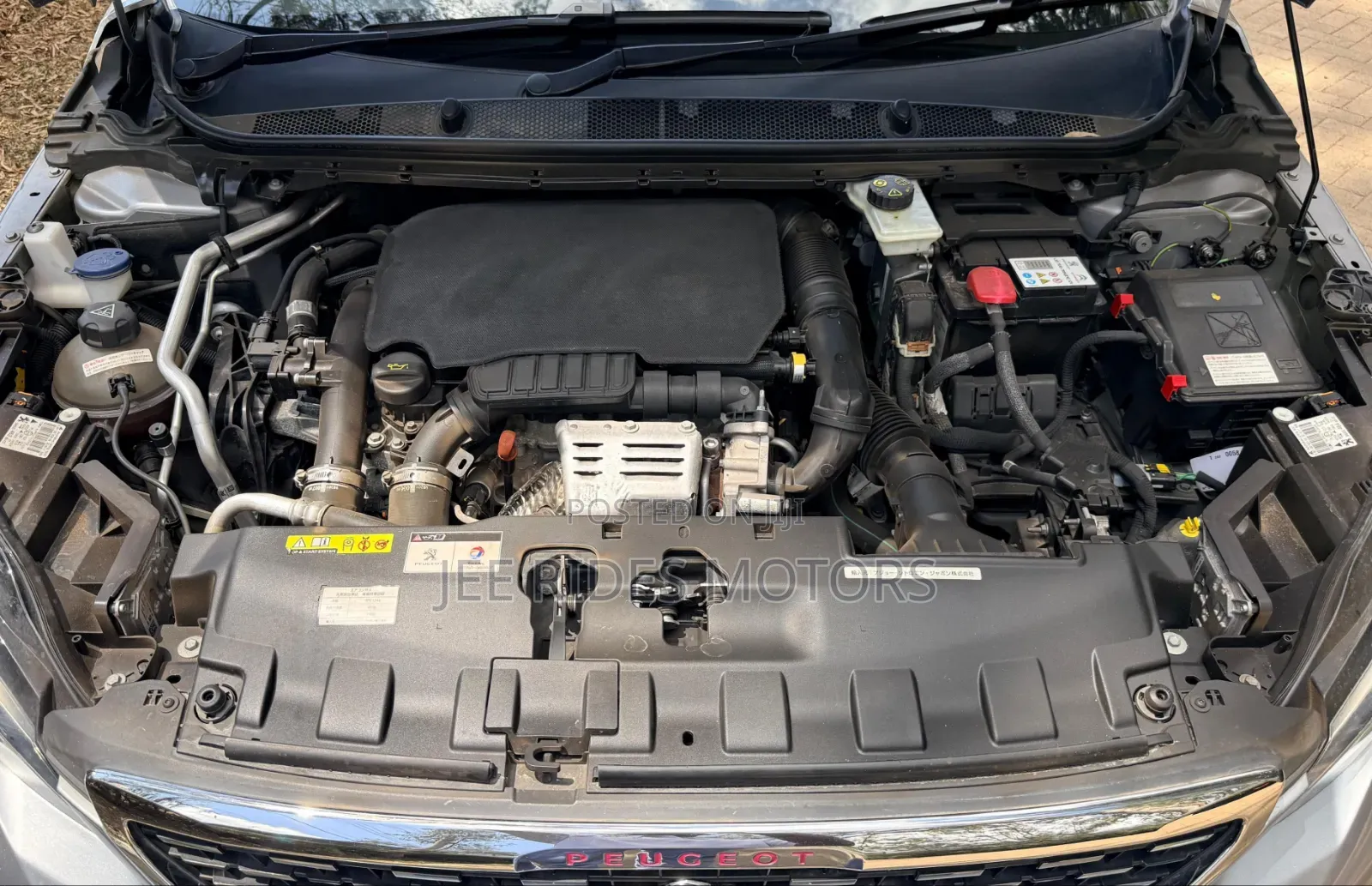 Peugeot 308 2018 Silver