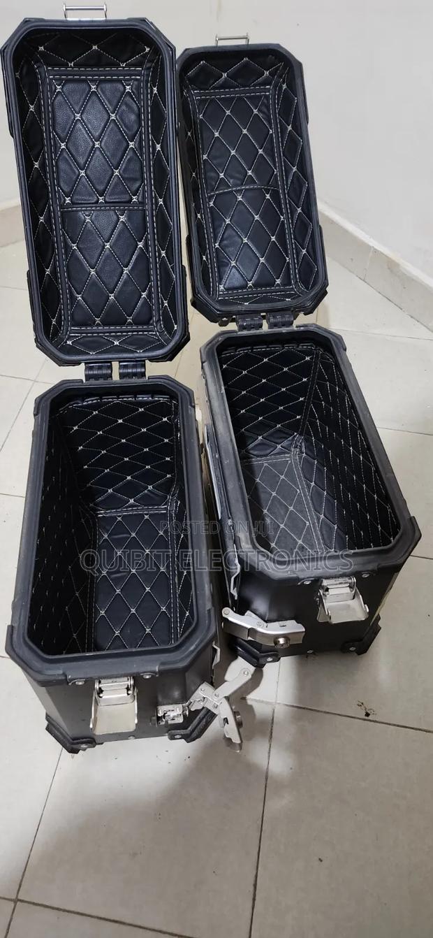 Motorcycle Side Panniers - thumbnail 4