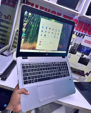 Laptop HP EliteBook 840 G4 8GB Intel Core i7 SSD 256GB