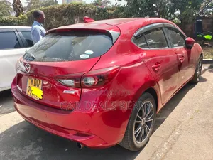 Mazda Axela 2017 Red