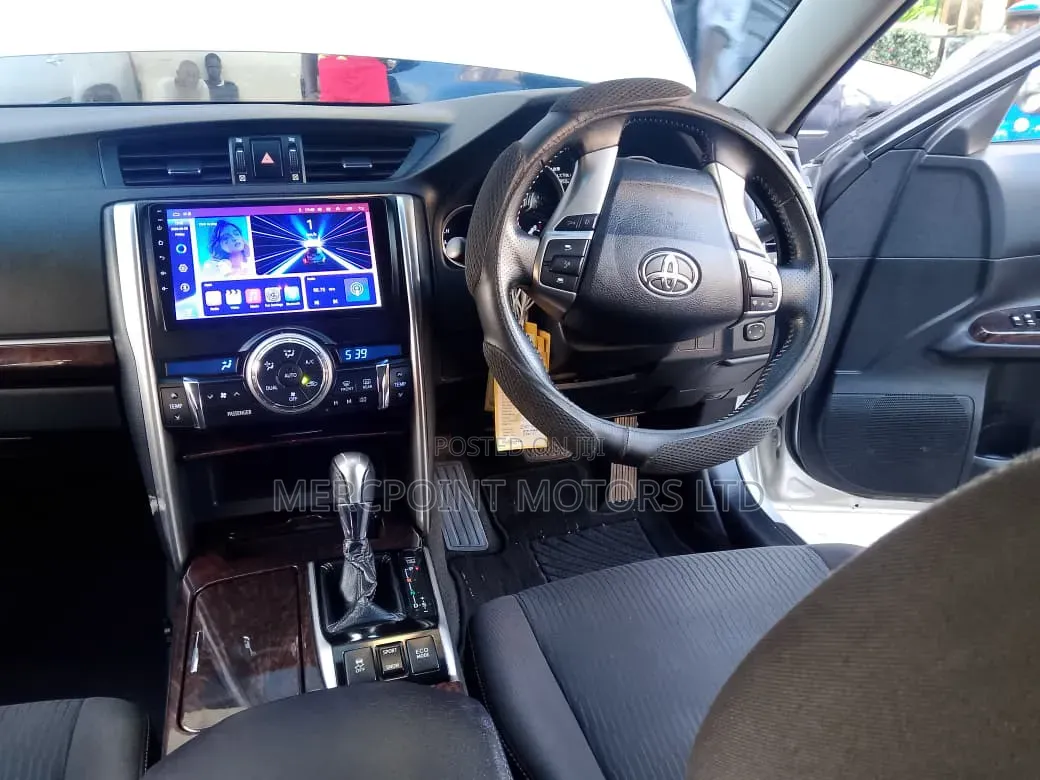 Toyota Mark X 2.5 AWD 2017 Silver