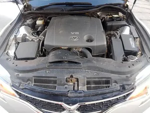 Toyota Mark X 2.5 AWD 2017 Silver
