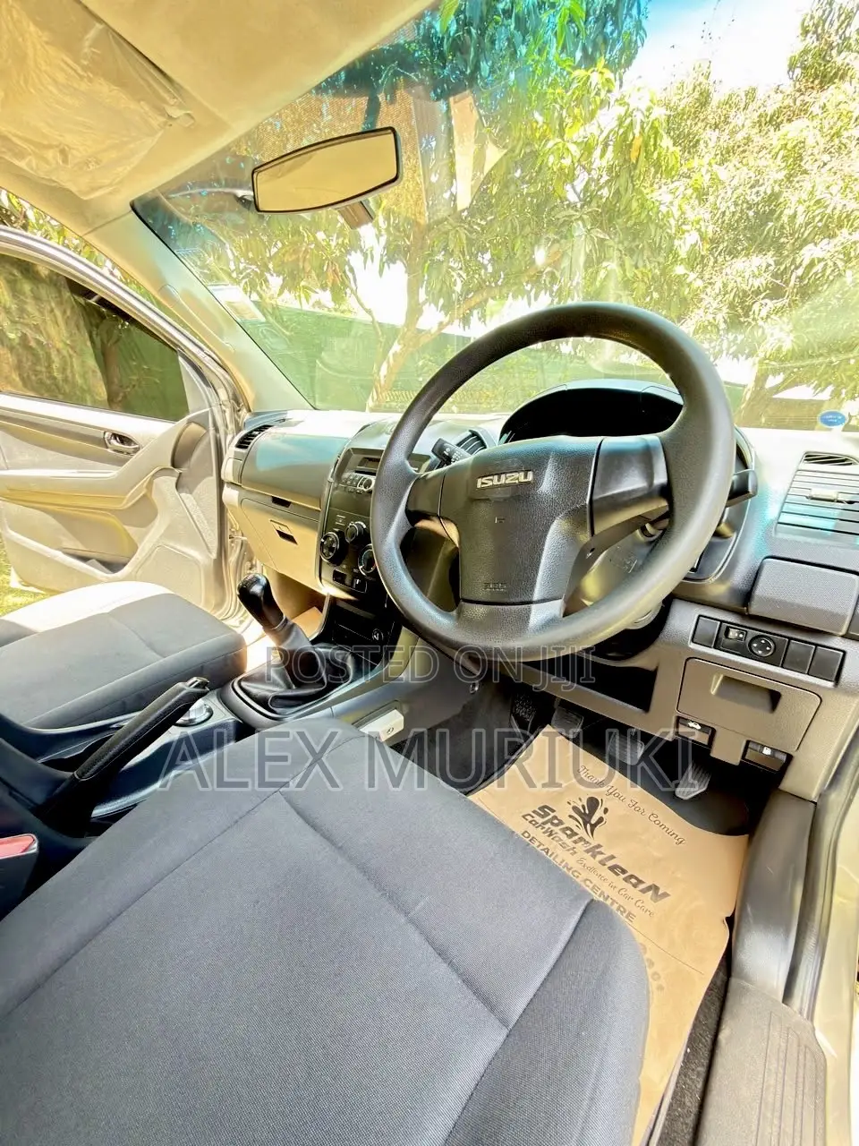 Isuzu D-MAX 2023 Gold
