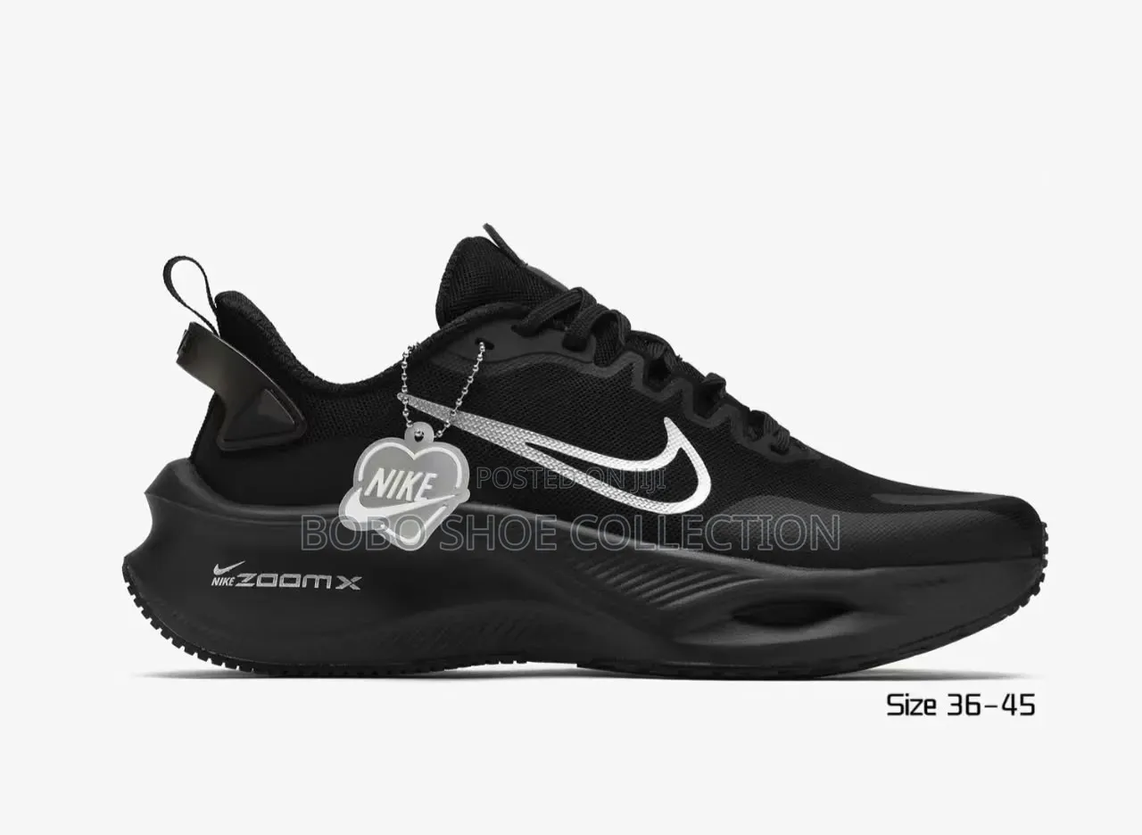 Zoomx Sneakers