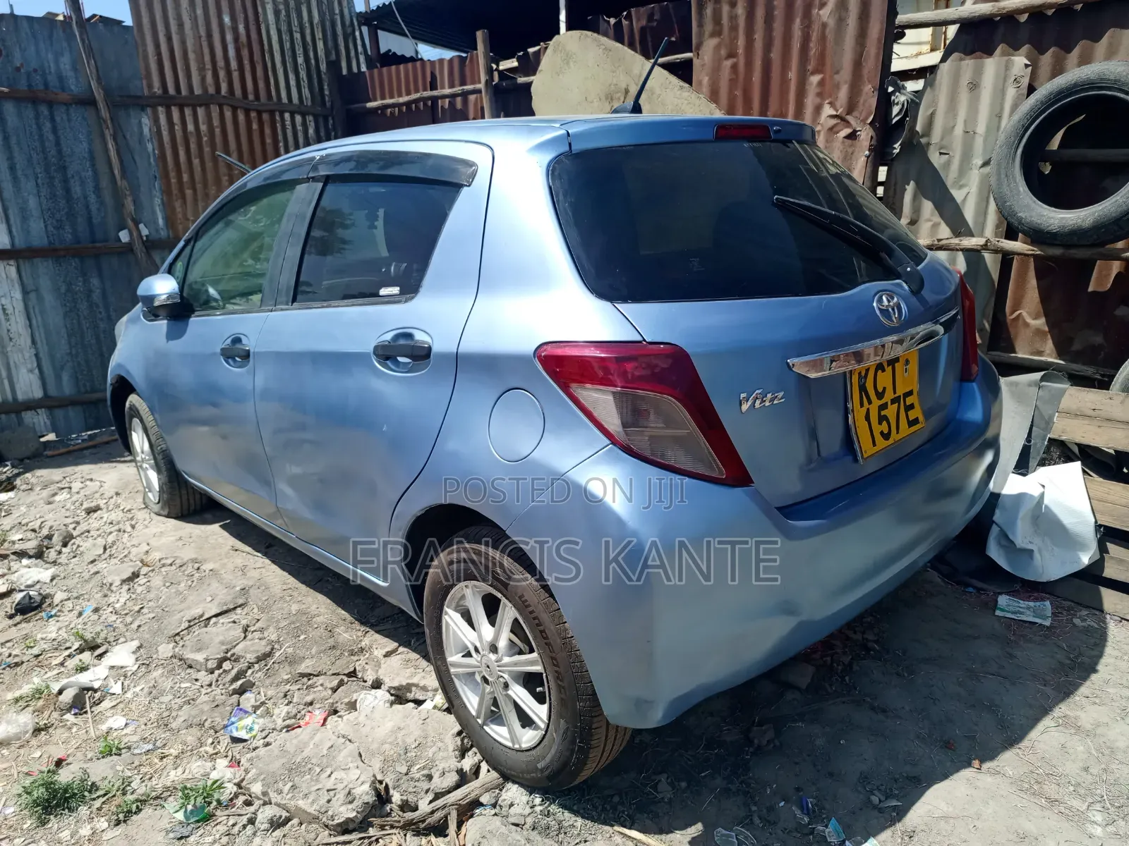 Toyota Vitz 2012 Blue