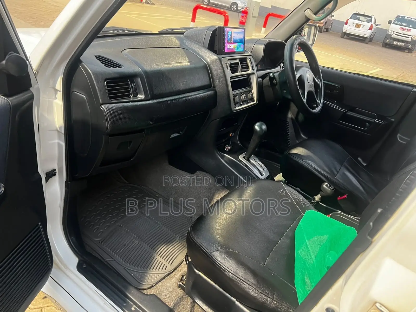 Mitsubishi Pajero 2005 White