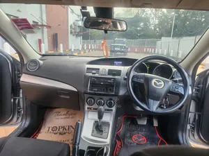 Mazda Axela 2012 Silver