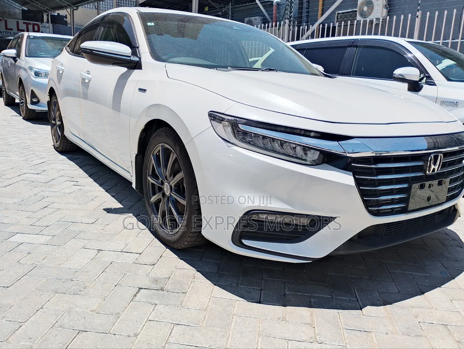 Honda Insight EX 2019 White