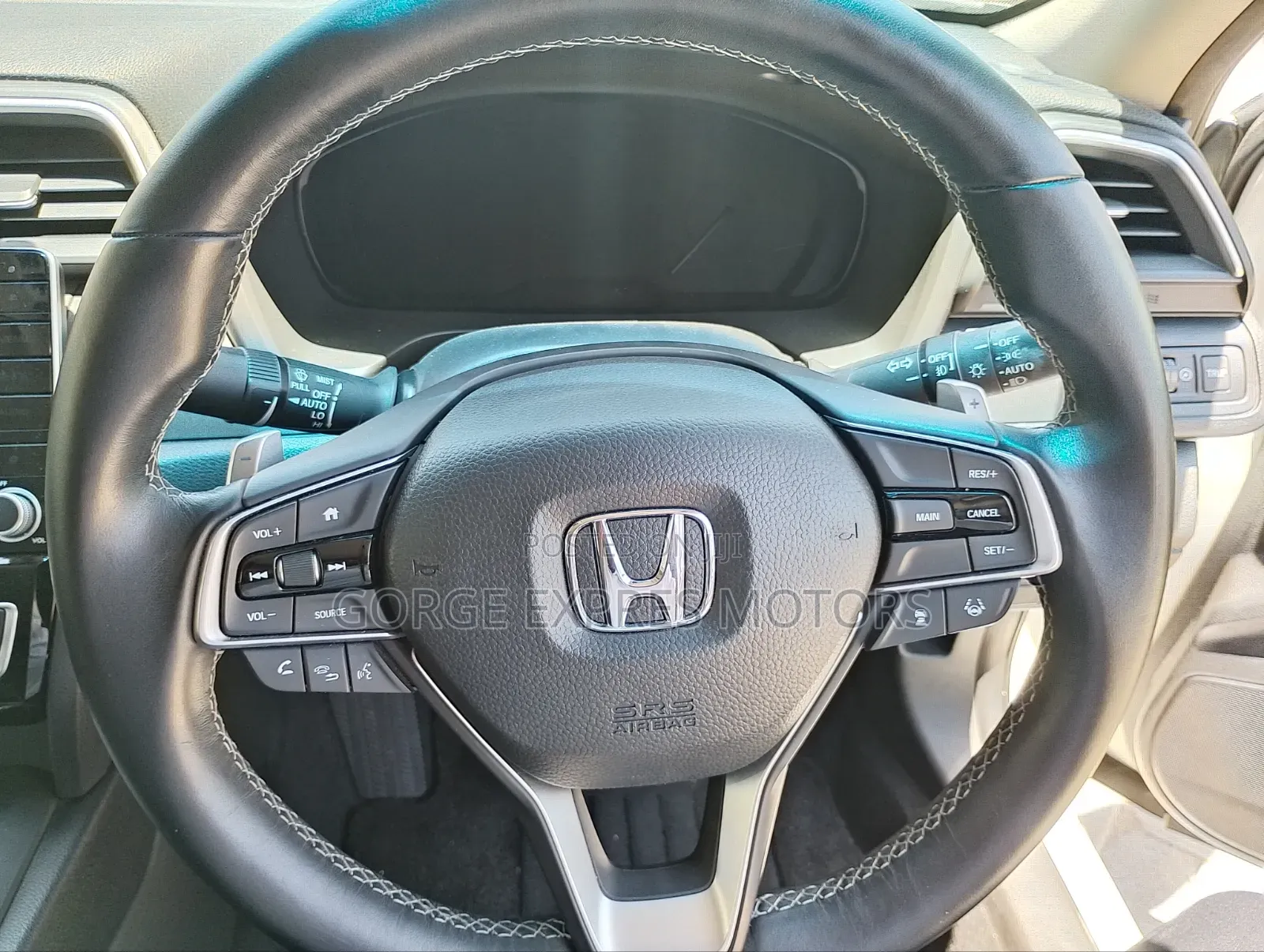 Honda Insight EX 2019 White