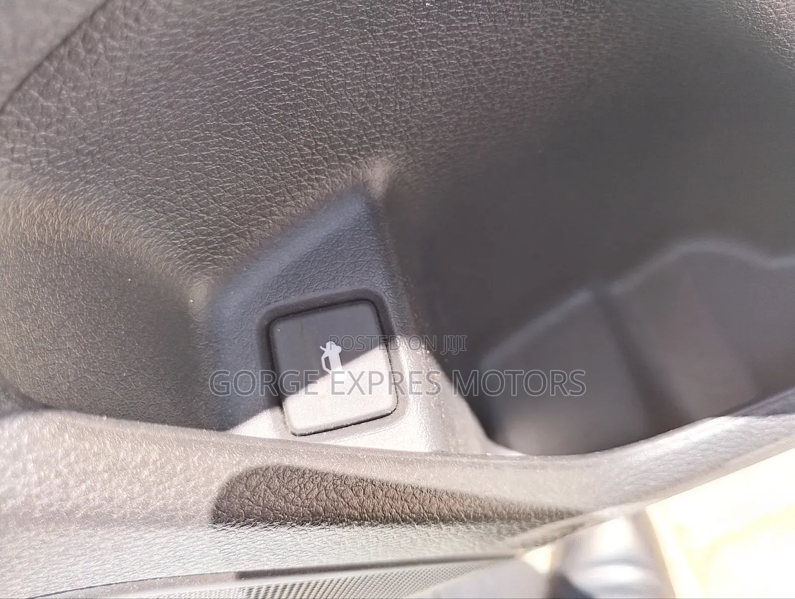Honda Insight EX 2019 White