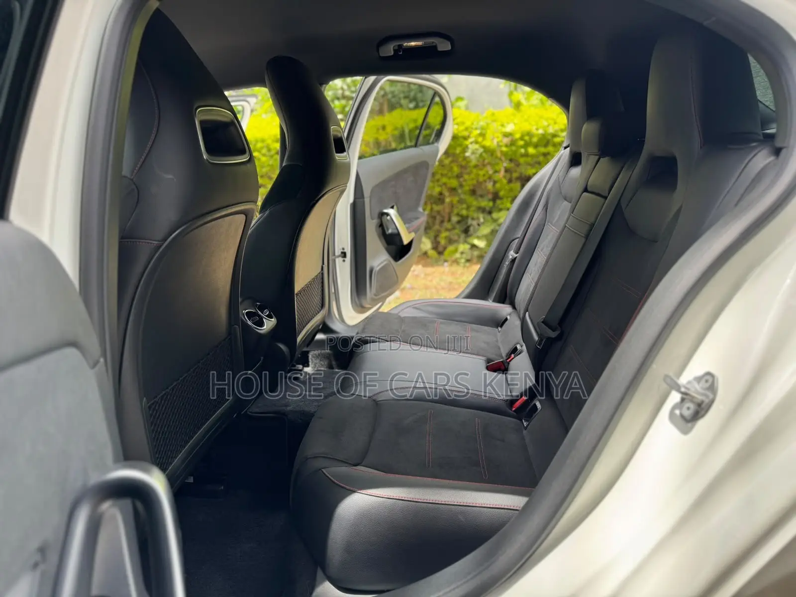 Mercedes-Benz A-Class 2019 Pearl