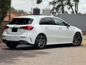Mercedes-Benz A-Class 2019 Pearl