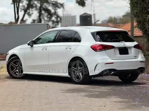 Mercedes-Benz A-Class 2019 Pearl