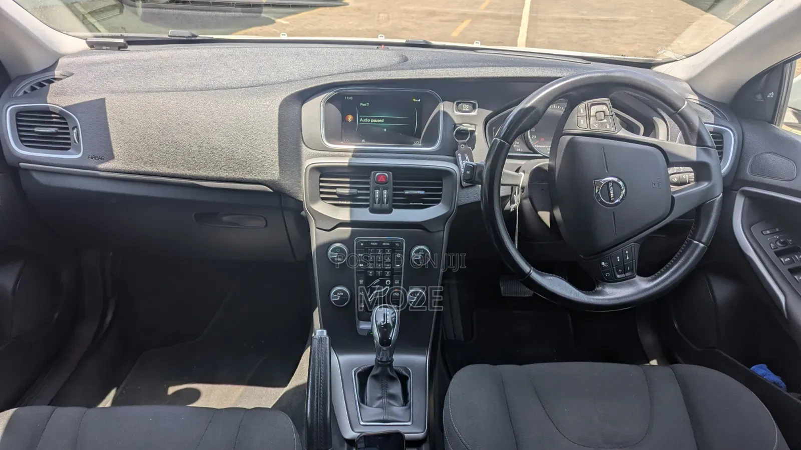 Volvo V40 2017 White