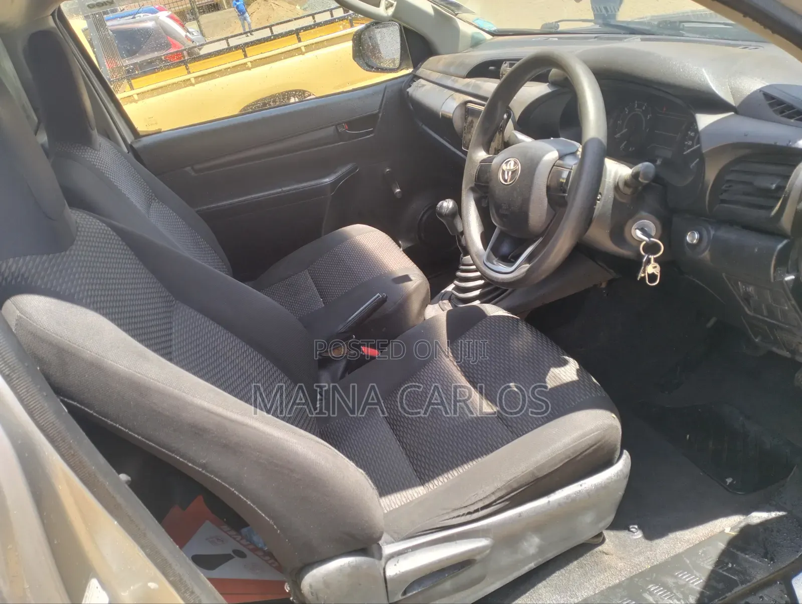 Toyota Hilux 2019 Silver