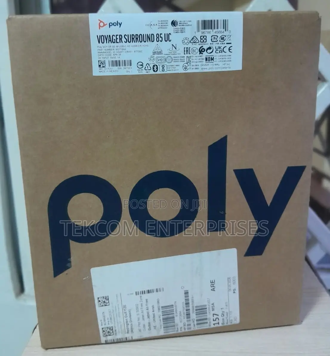 Poly Voyager Surround 85 UC USB-C Headset