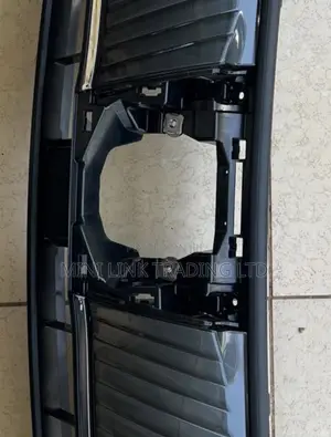 Toyota Harrier Front Grill