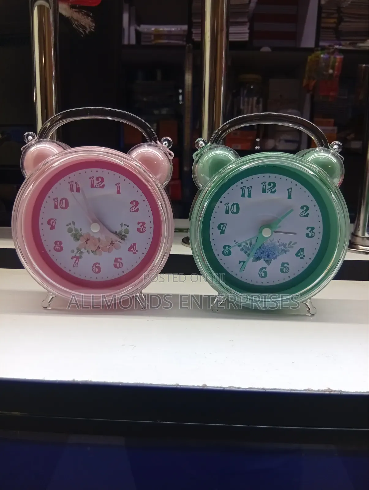 Clock Fashion Kids/Home Alarm Clock-Medium Size