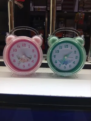 Clock Fashion Kids/Home Alarm Clock-Medium Size