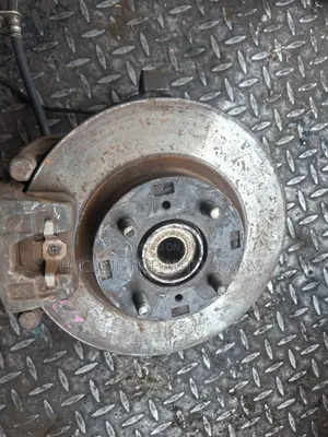 Complete Front Hub Mitsubishi Colt Front