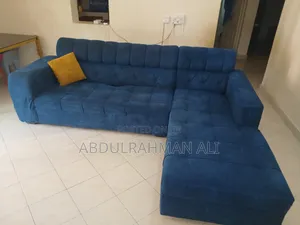 Hard Wood L Shape Coach