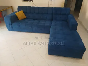 Hard Wood L Shape Coach