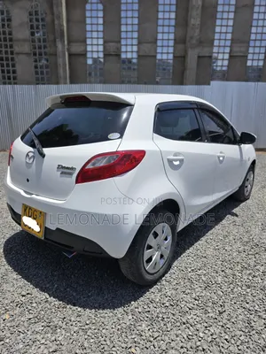 Mazda Demio 2014 Pearl