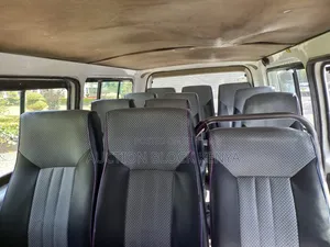 Toyota HiAce 2012 White