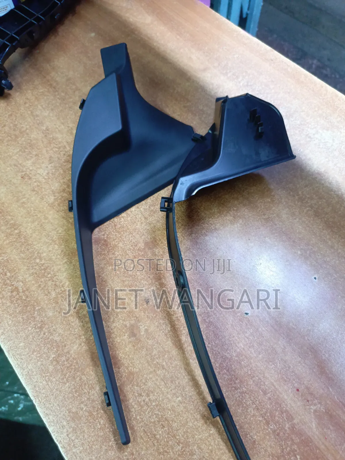 Windscreen finisherSubaru Impreza New Model