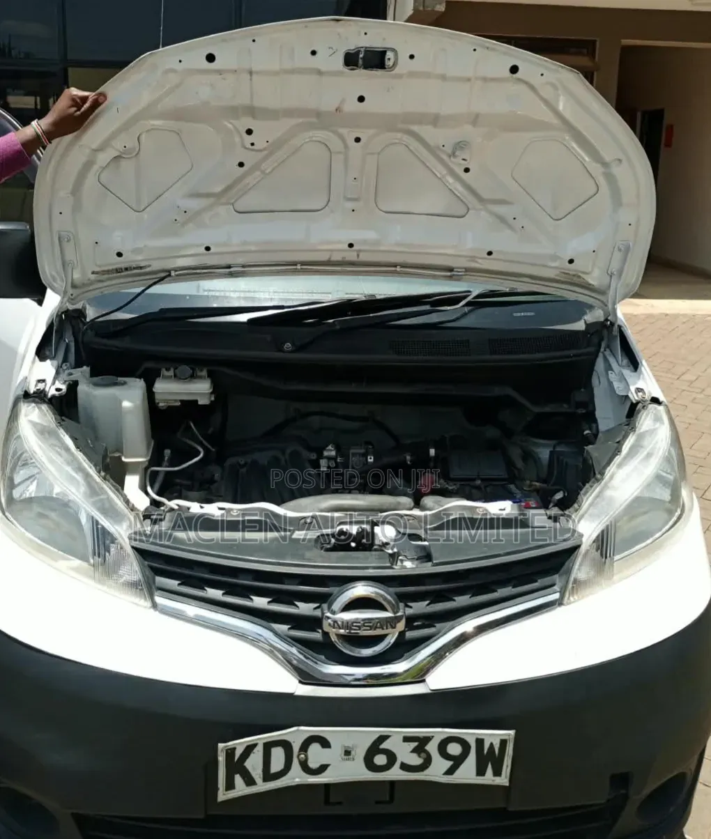 Nissan NV200 2014 White