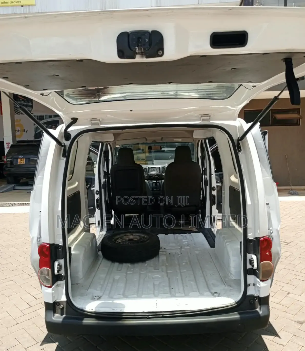 Nissan NV200 2014 White