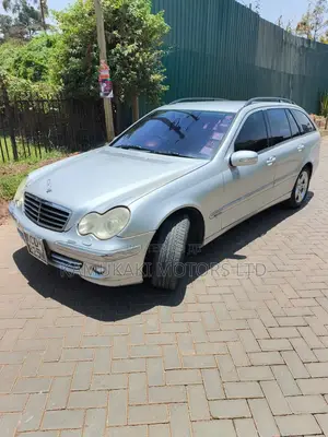 Mercedes-Benz C180 2008 Silver