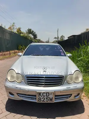 Mercedes-Benz C180 2008 Silver