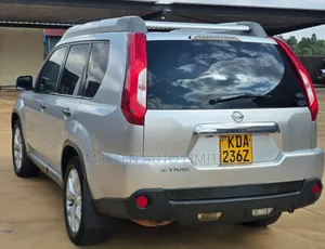 Nissan X-Trail 2013